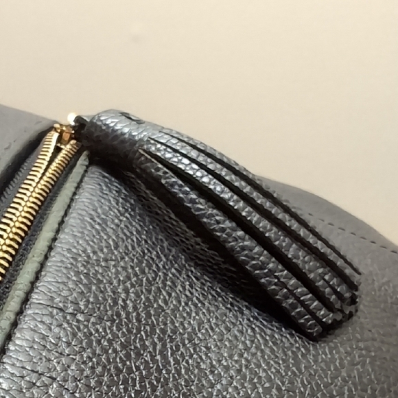 Kate Spade Stylish Black Leather Purse - Picture 10 of 10